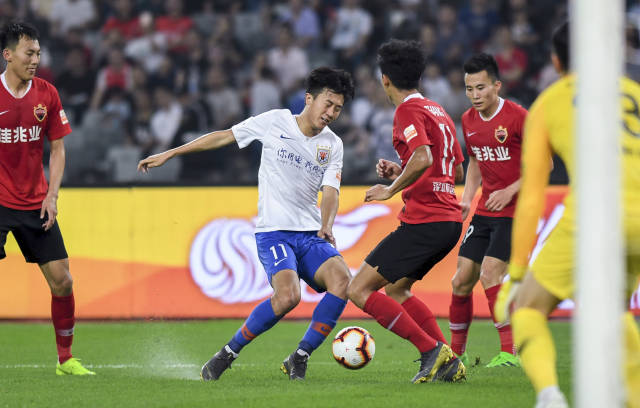 意甲-伊尔迪兹肘击被罚下 十人尤文主场2-0胜蒙扎 [尤文意甲]