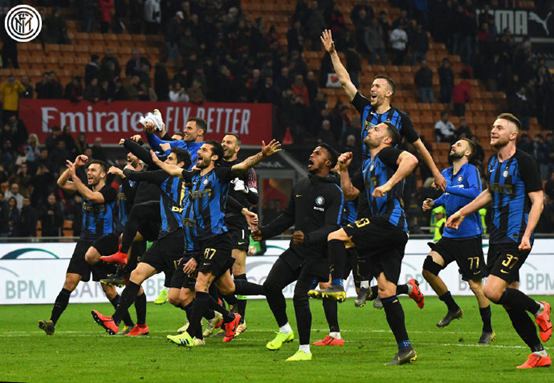 为庆祝《巫师2》10周年 CDPR发布角色艺术绘图庆祝