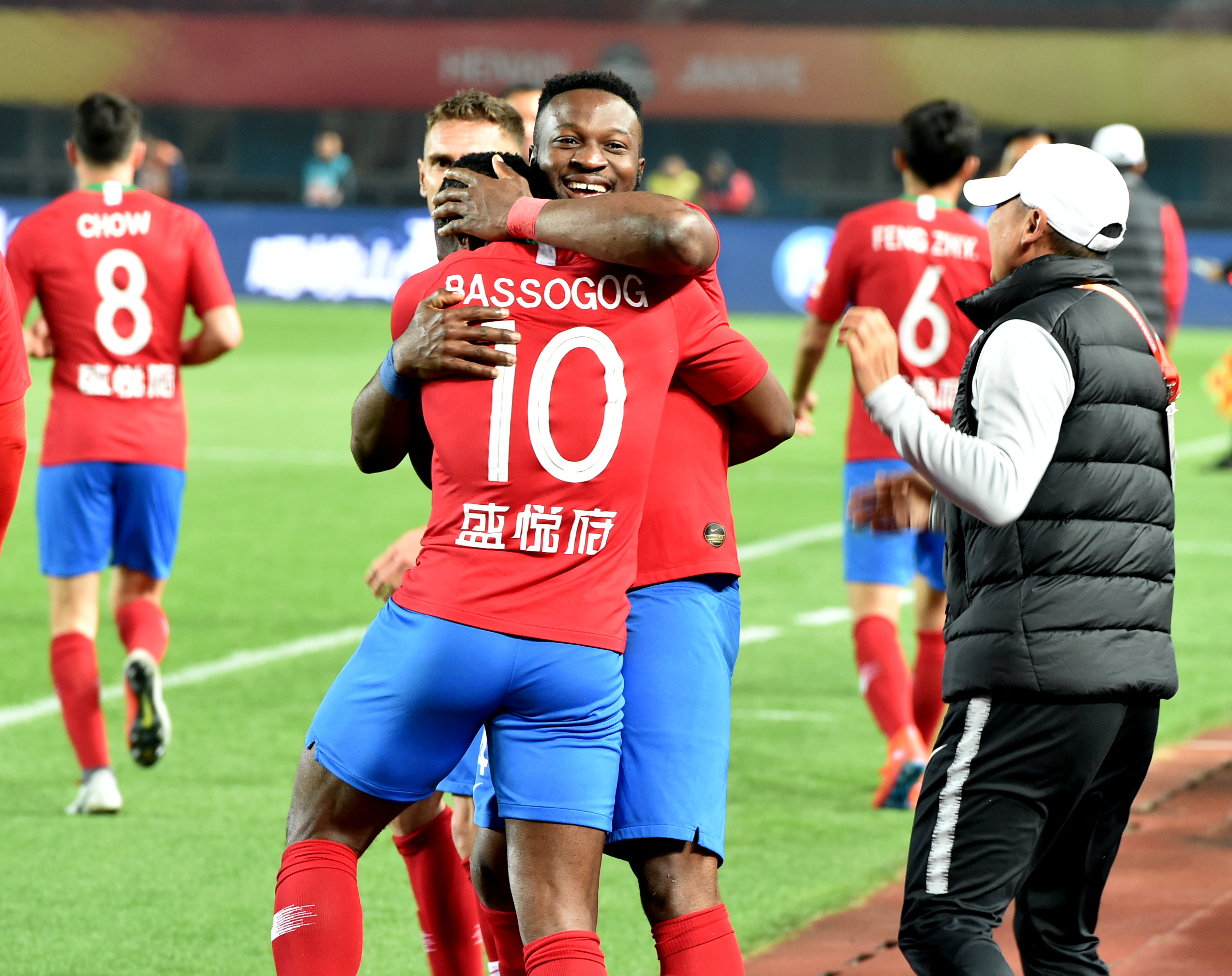 许尔策勒前4次顶级联赛对阵瓜帅保持不败，成历史第一人